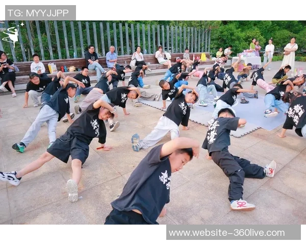 南京街舞队荣登全国街舞战术排行榜第五名引发热议